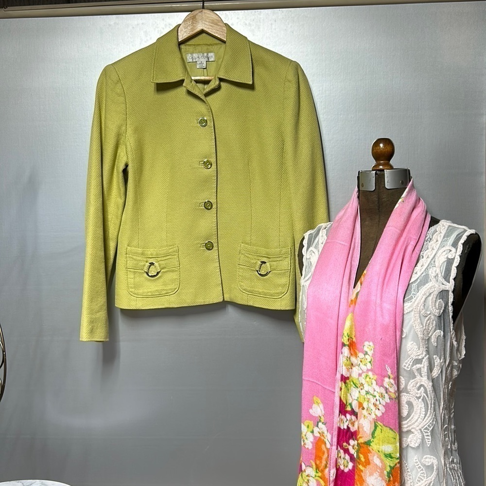 Casual corner size 6 blazer crop jacket lime green green with 4 button front